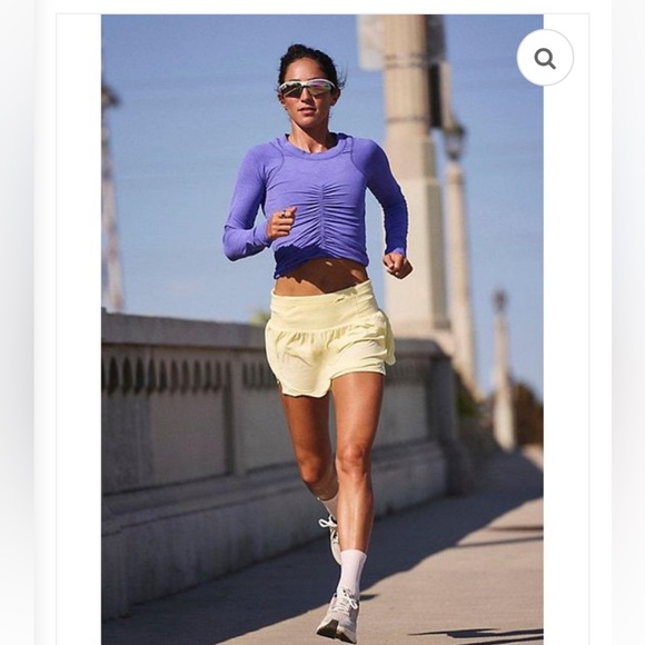 FP Movement Tempo Ruched UV Protection
Long Sleeve-Pulse Purple-NWT - Picture 2 of 6